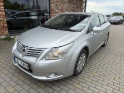 TOYOTA AVENSIS