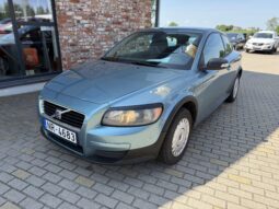 VOLVO V30