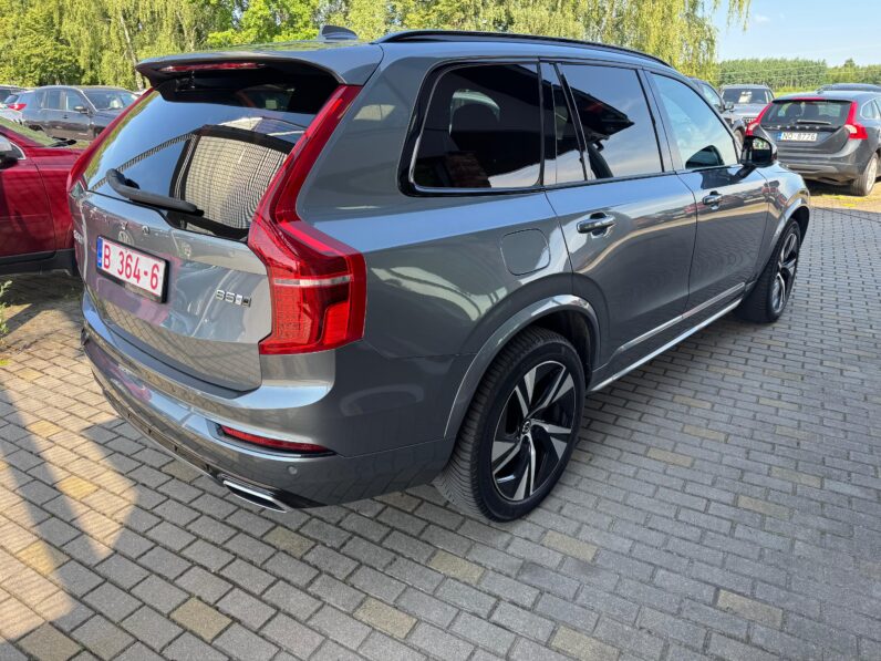 
								VOLVO XC90 pilns									