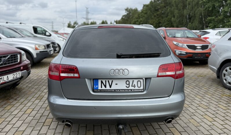 
								AUDI A6 pilns									