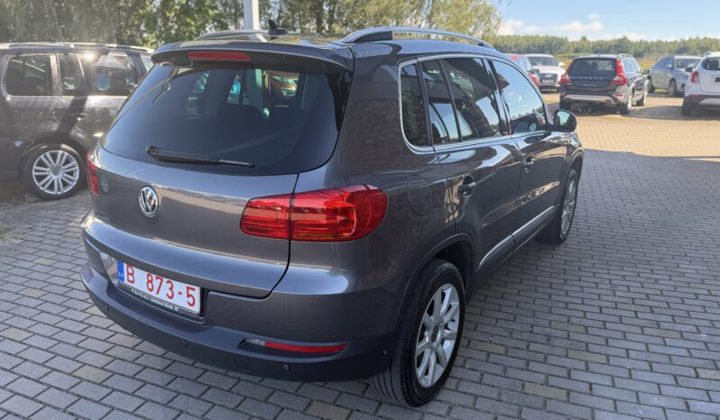 
								VW TIGUAN pilns									