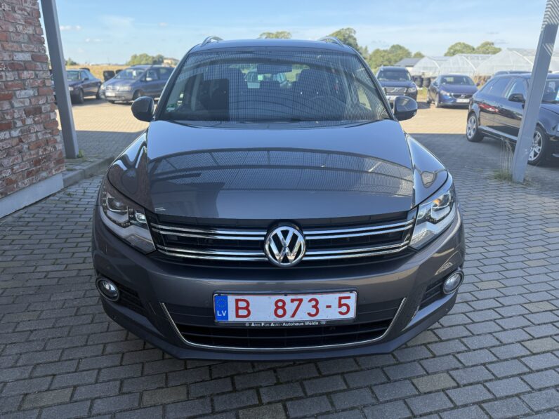 
								VW TIGUAN pilns									