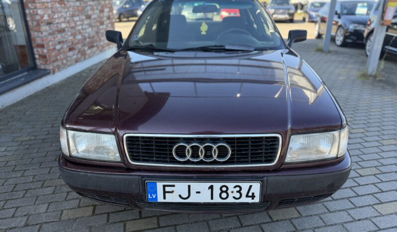 
								AUDI A80 pilns									