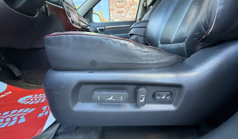 
								HYUNDAI SANTA FE pilns									