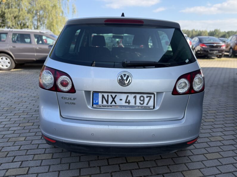 
								VW GOLF PLUS pilns									