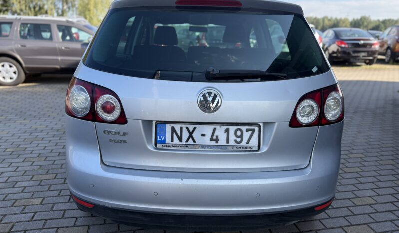 
								VW GOLF PLUS pilns									
