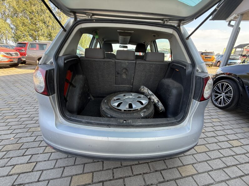 
								VW GOLF PLUS pilns									