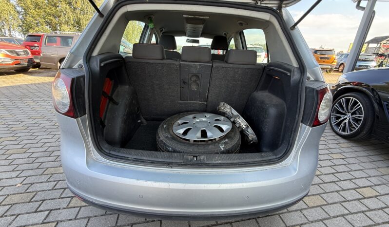 
								VW GOLF PLUS pilns									