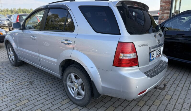 
								KIA SORENTO pilns									