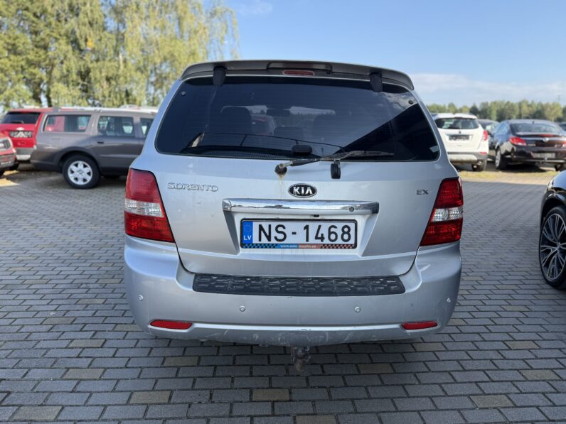 
								KIA SORENTO pilns									