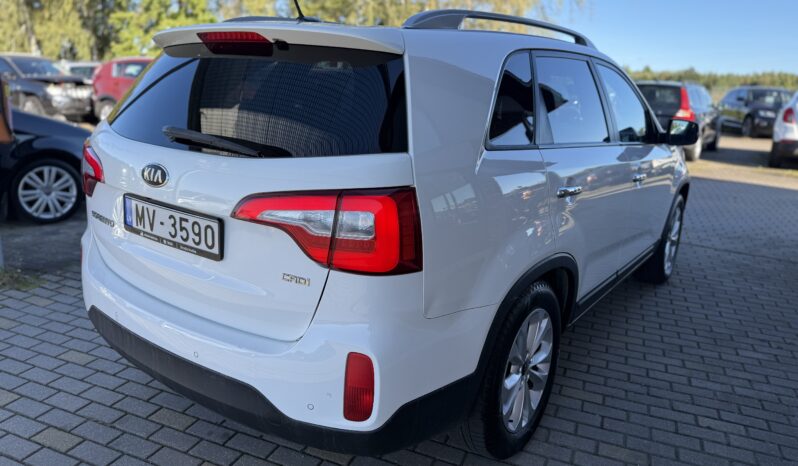 
								KIA SORENTO pilns									