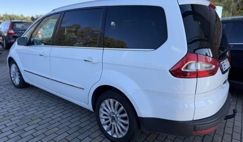 
								FORD GALAXY pilns									