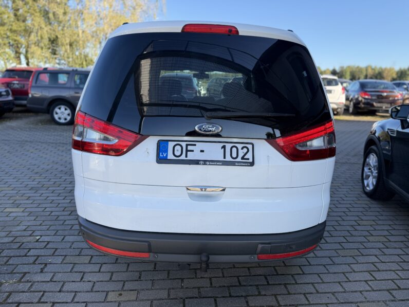 
								FORD GALAXY pilns									