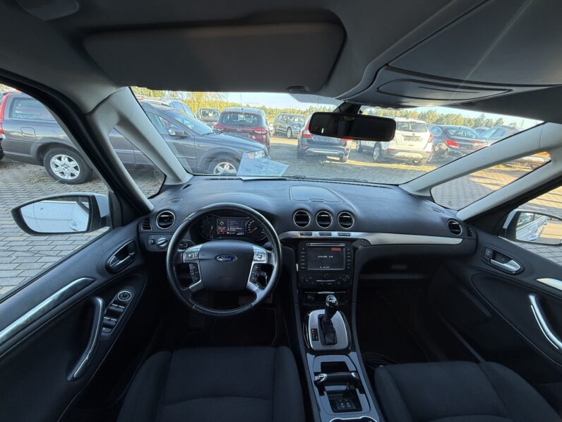 
								FORD GALAXY pilns									