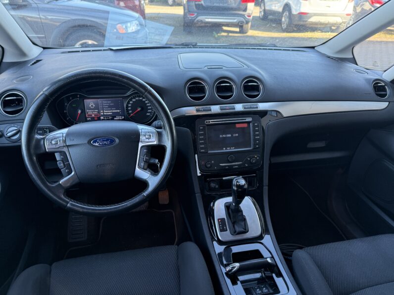 
								FORD GALAXY pilns									