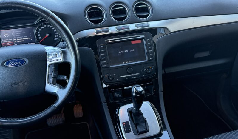 
								FORD GALAXY pilns									