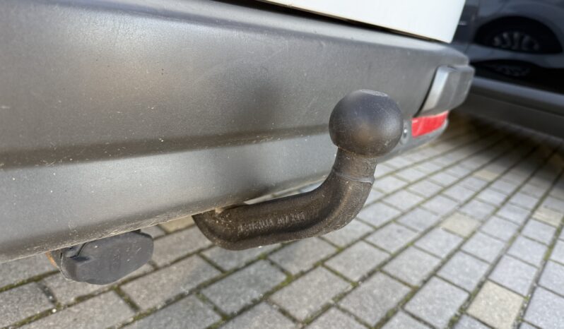 
								FORD GALAXY pilns									