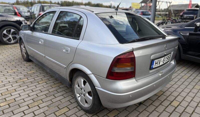 
								OPEL ASTRA pilns									