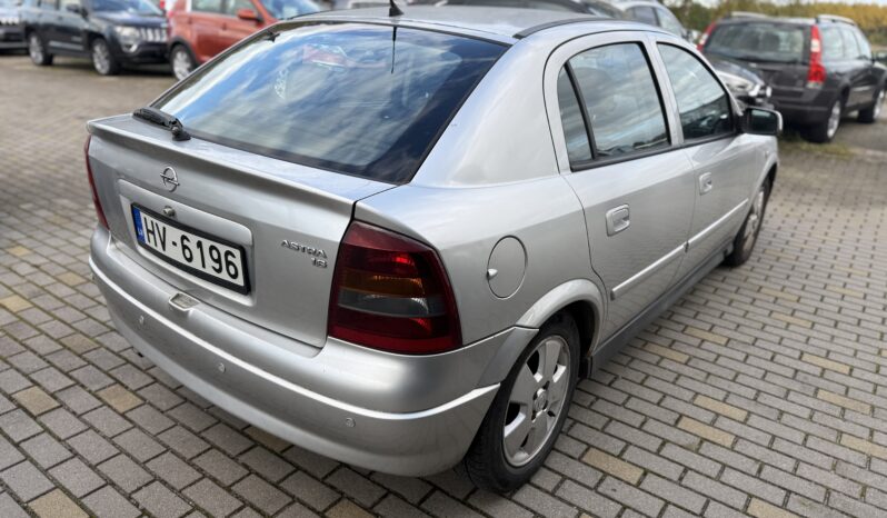 
								OPEL ASTRA pilns									
