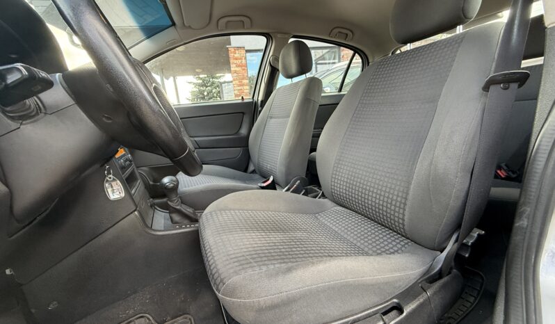 
								OPEL ASTRA pilns									