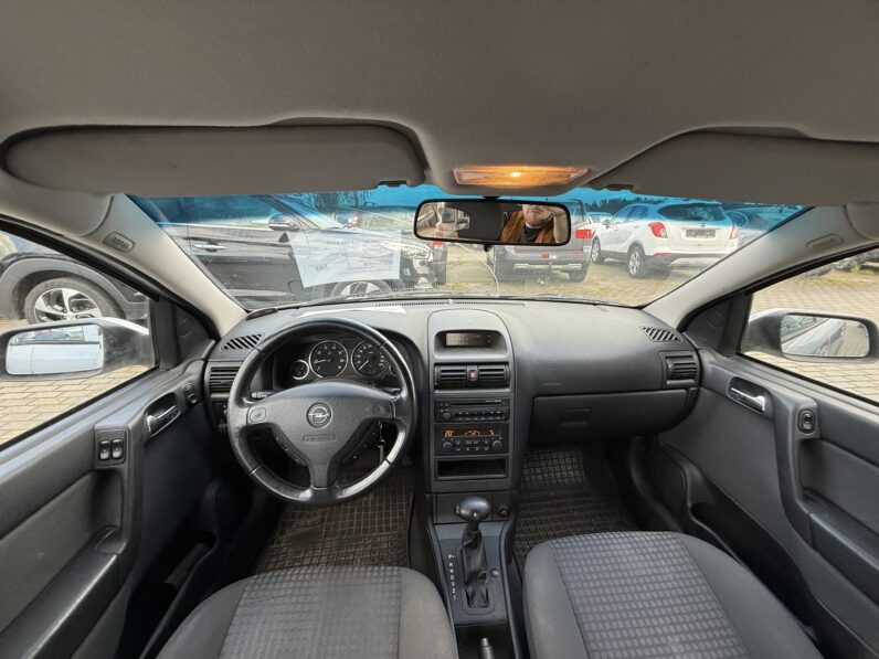 
								OPEL ASTRA pilns									