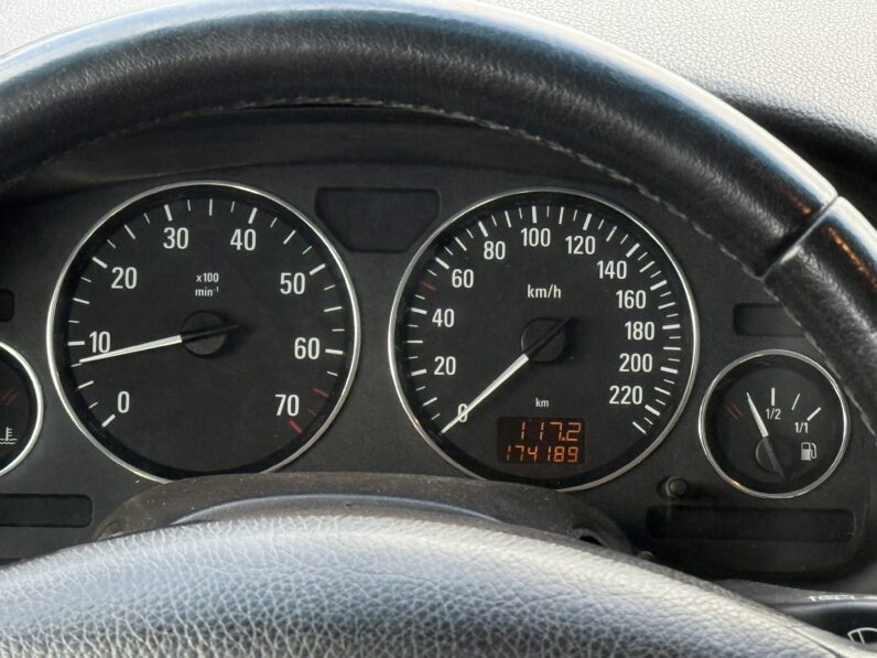 
								OPEL ASTRA pilns									