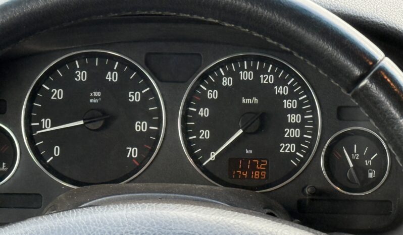 
								OPEL ASTRA pilns									