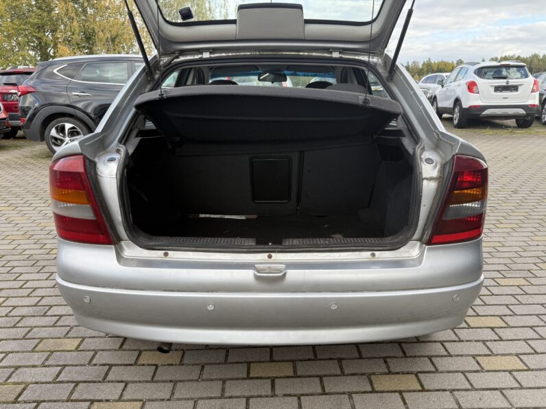 
								OPEL ASTRA pilns									