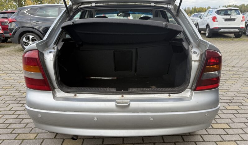 
								OPEL ASTRA pilns									