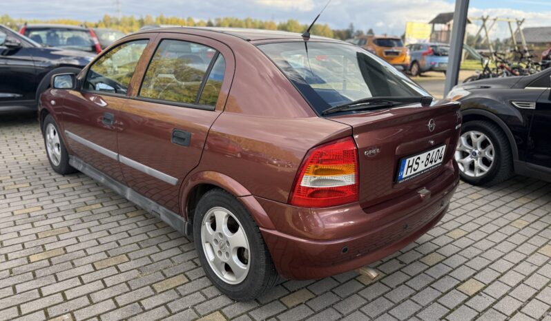 
								OPEL ASTRA pilns									