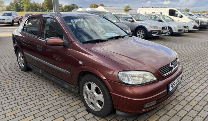 
								OPEL ASTRA pilns									