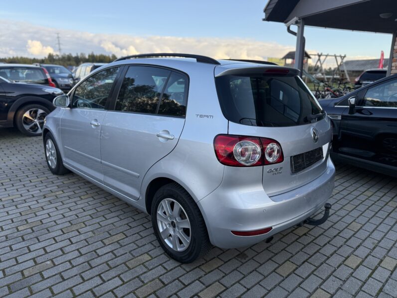 
								VW GOLF PLUS pilns									