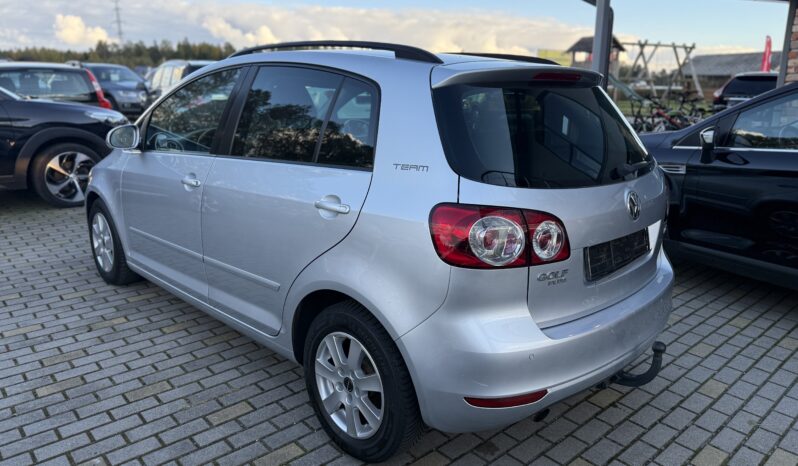 
								VW GOLF PLUS pilns									