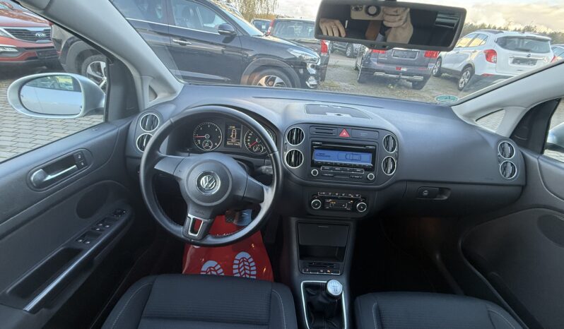 
								VW GOLF PLUS pilns									