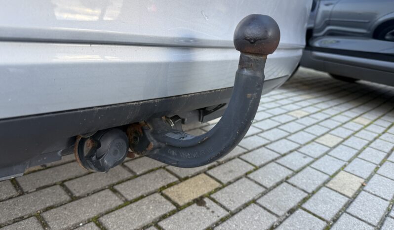 
								VW GOLF PLUS pilns									