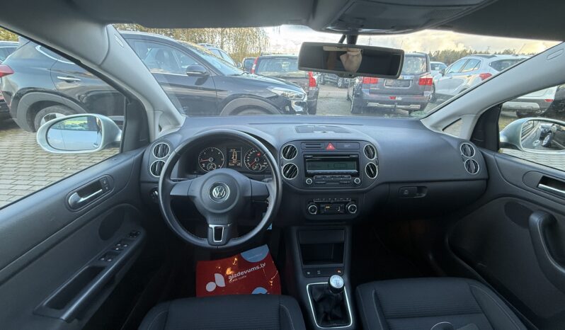 
								VW GOLF PLUS pilns									