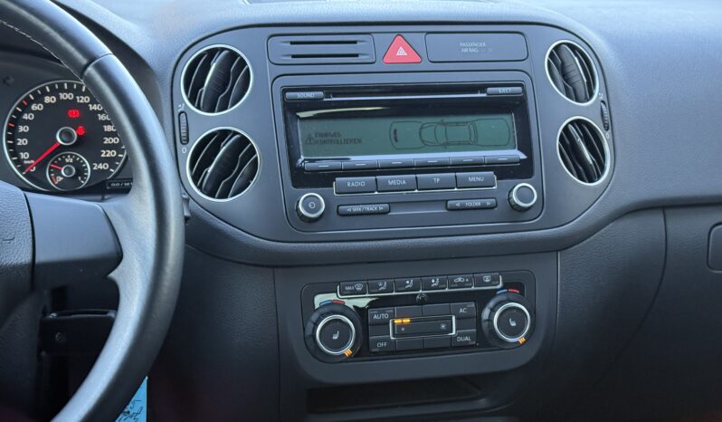
								VW GOLF PLUS pilns									