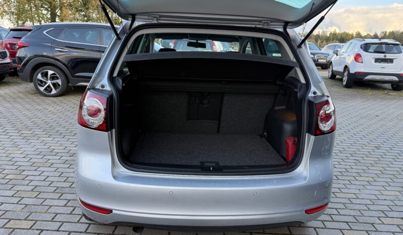 
								VW GOLF PLUS pilns									