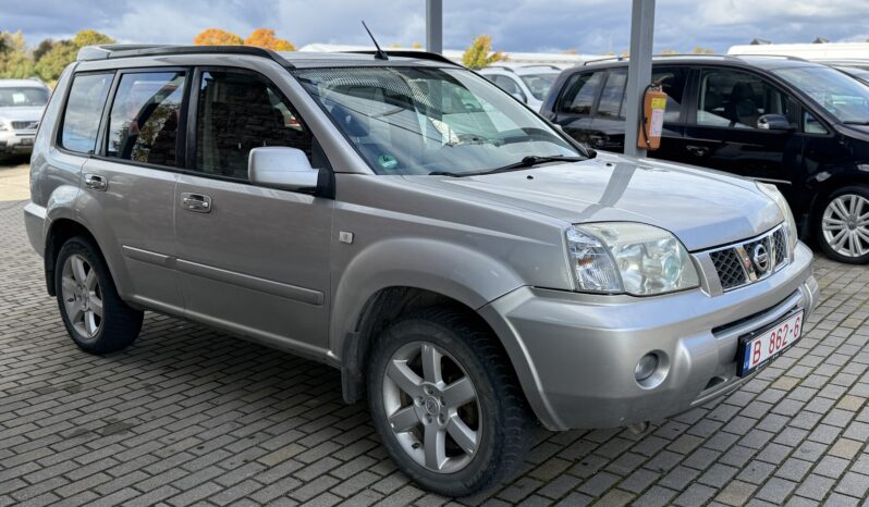 
								NISSAN XTRAIL pilns									