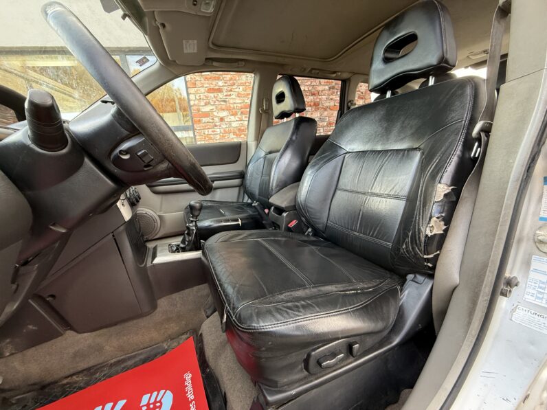 
								NISSAN XTRAIL pilns									