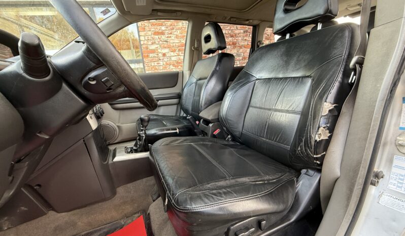 
								NISSAN XTRAIL pilns									