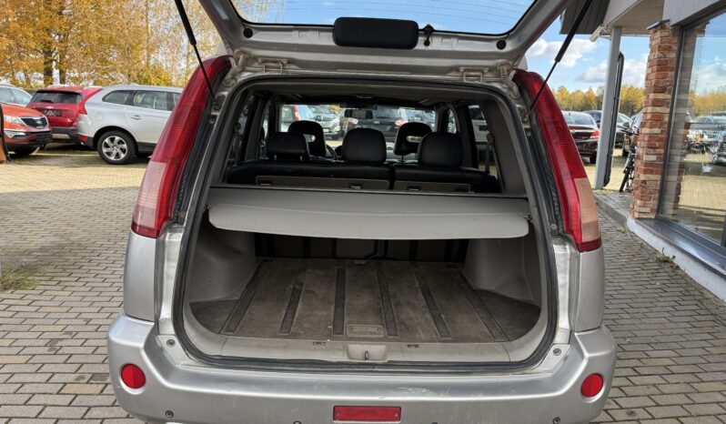 
								NISSAN XTRAIL pilns									