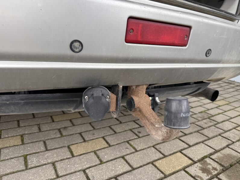 
								NISSAN XTRAIL pilns									