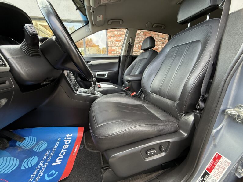 
								OPEL ANTARA pilns									