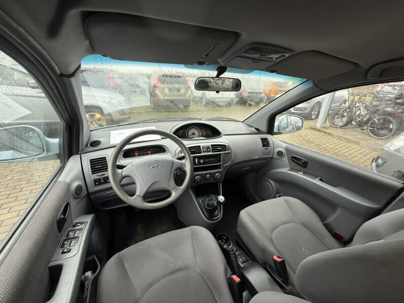 
								HYUNDAI MATRIX pilns									