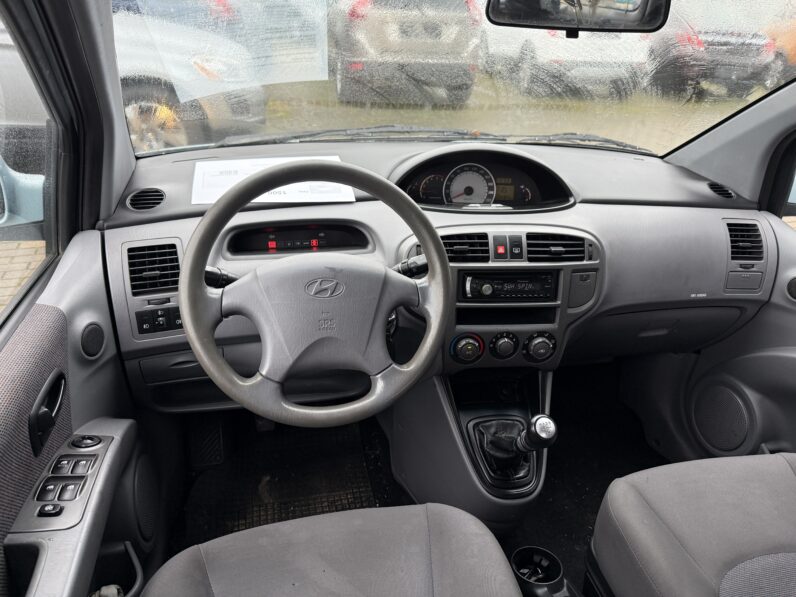 
								HYUNDAI MATRIX pilns									