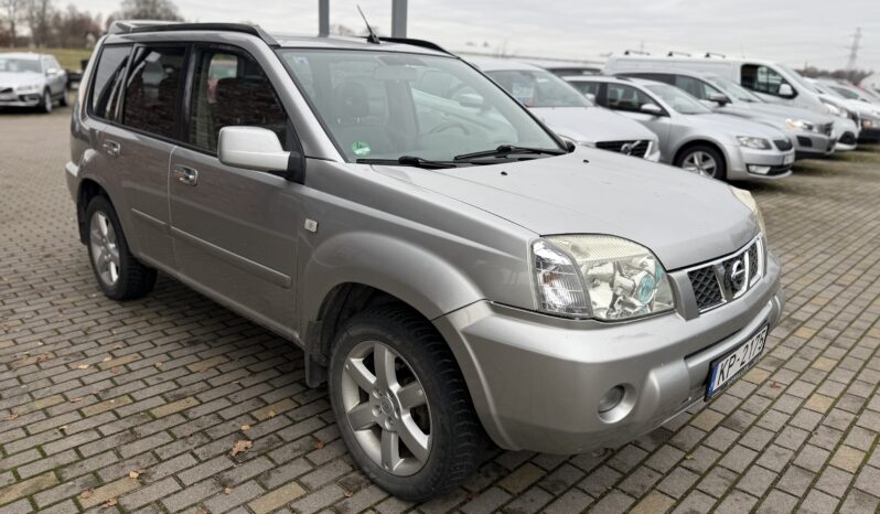 
								NISSAN XTRAIL pilns									
