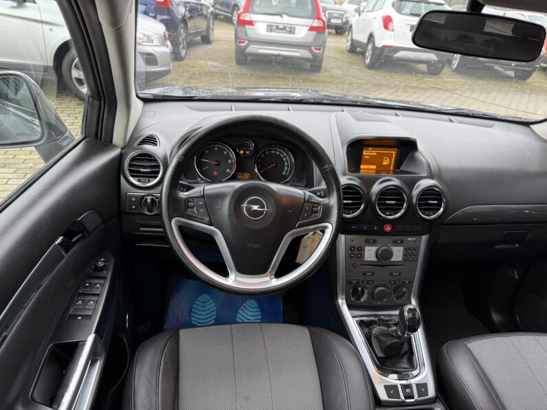 
								OPEL ANTARA pilns									