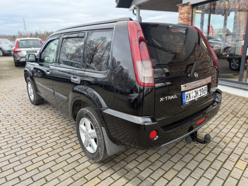 
								NISSAN XTRAIL pilns									