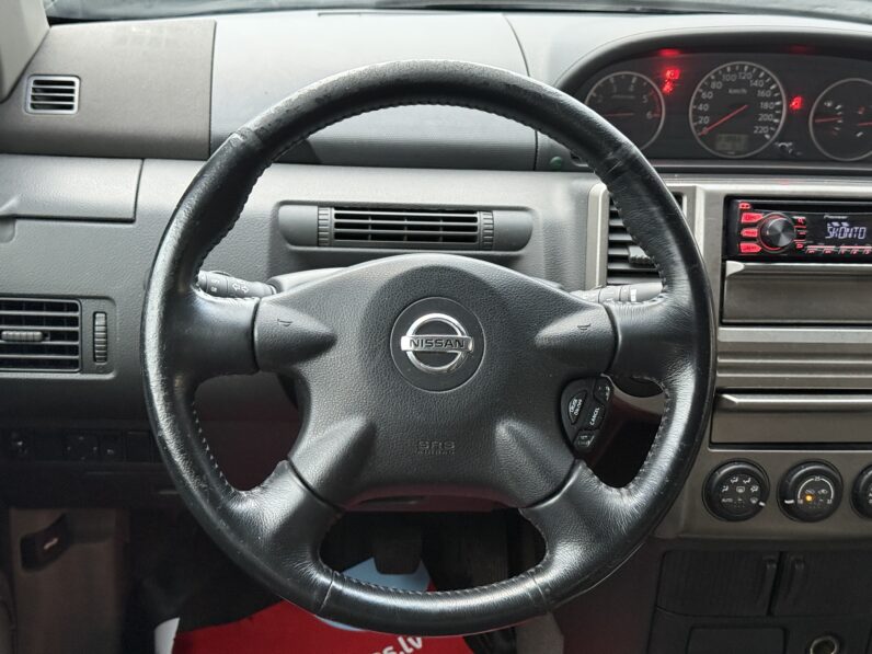
								NISSAN XTRAIL pilns									